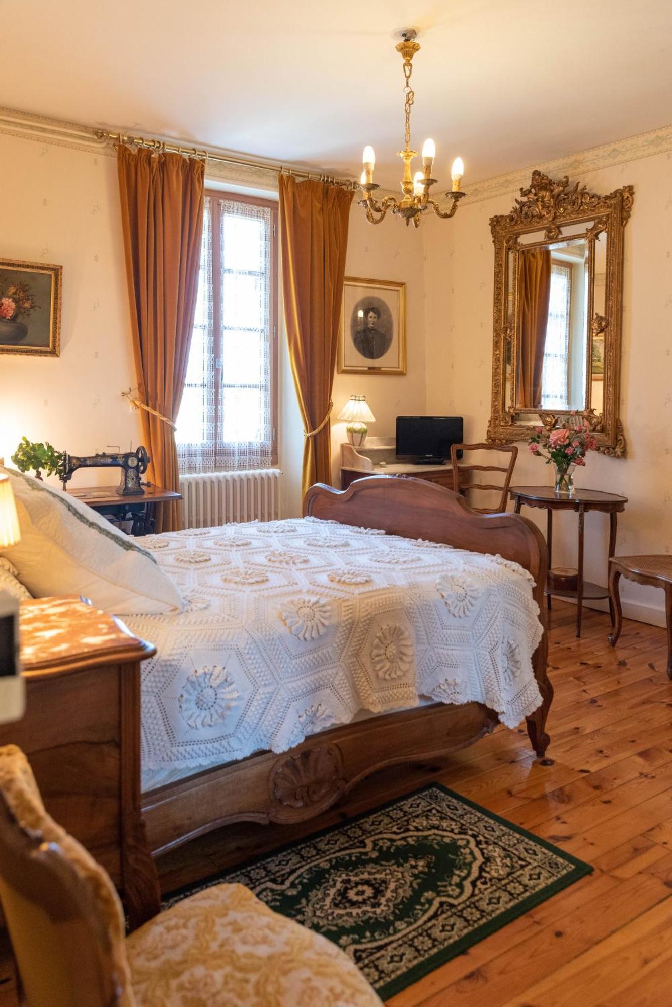 La Maison De Mireille Villa Le Puy-en-Velay Esterno foto
