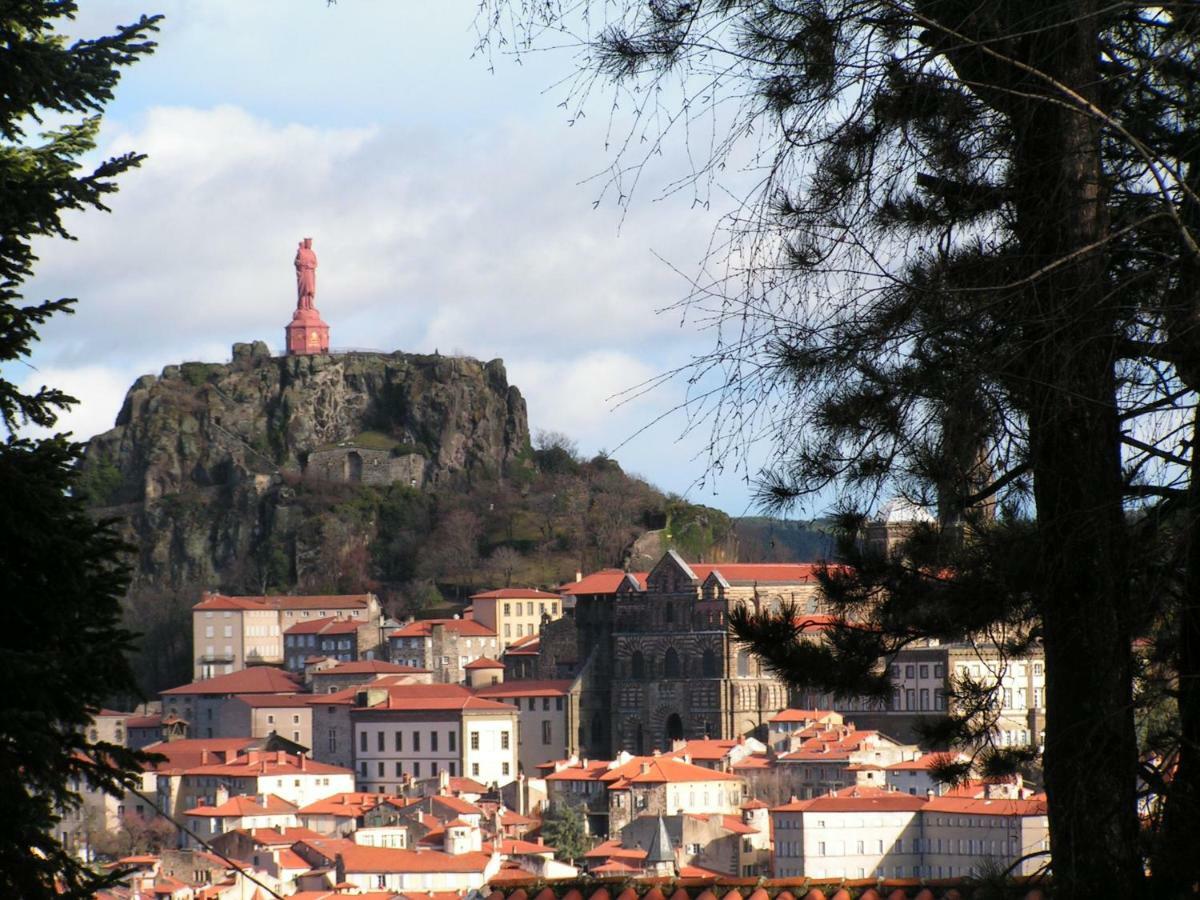 La Maison De Mireille Villa Le Puy-en-Velay Esterno foto